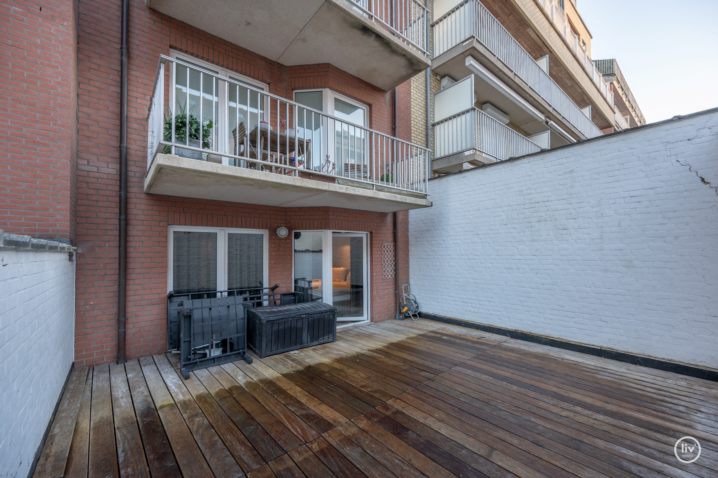 Appartement confortable avec deux chambres et possibilité de stationnement devant l'appartement. 