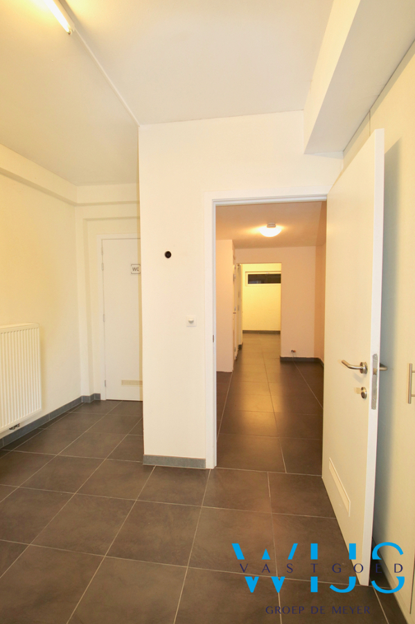 Zeer goed gelegen kantoorruimte te CENTRUM EVERGEM ! 