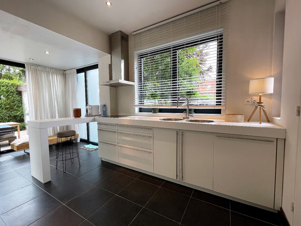 Prachtige ruime woning in zeer rustige omgeving nabij centrum Hasselt 