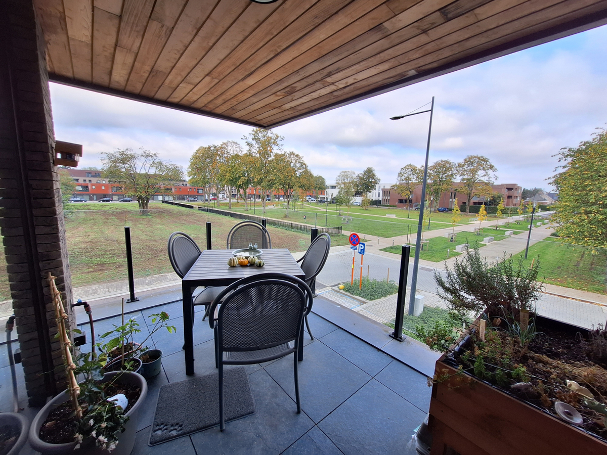 Recent modern appartement te Heusden-Zolder 