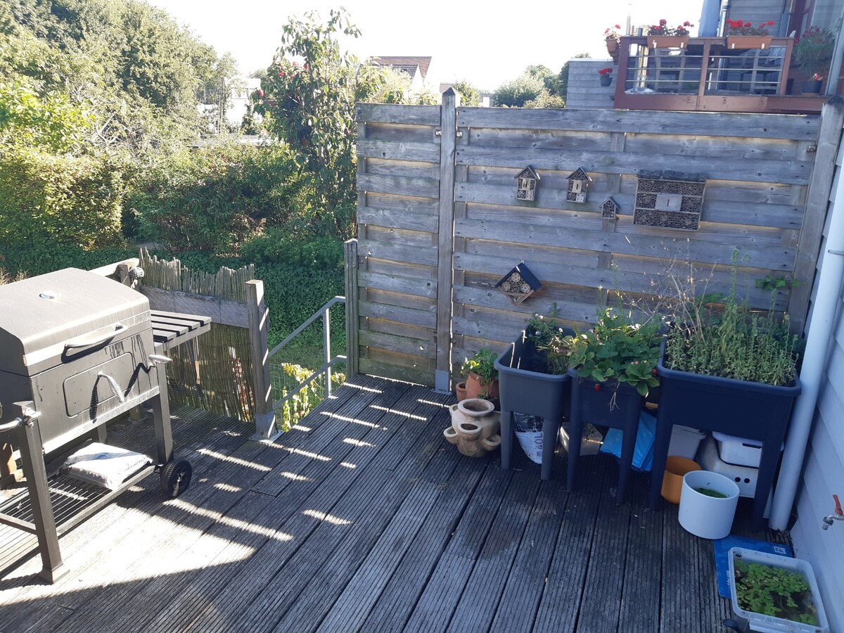 Gezellige woning met garage, tuintje én met uitzicht op de Schelde! 