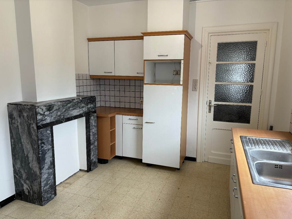 Charmante maison 4 façades avec jardin et garage 