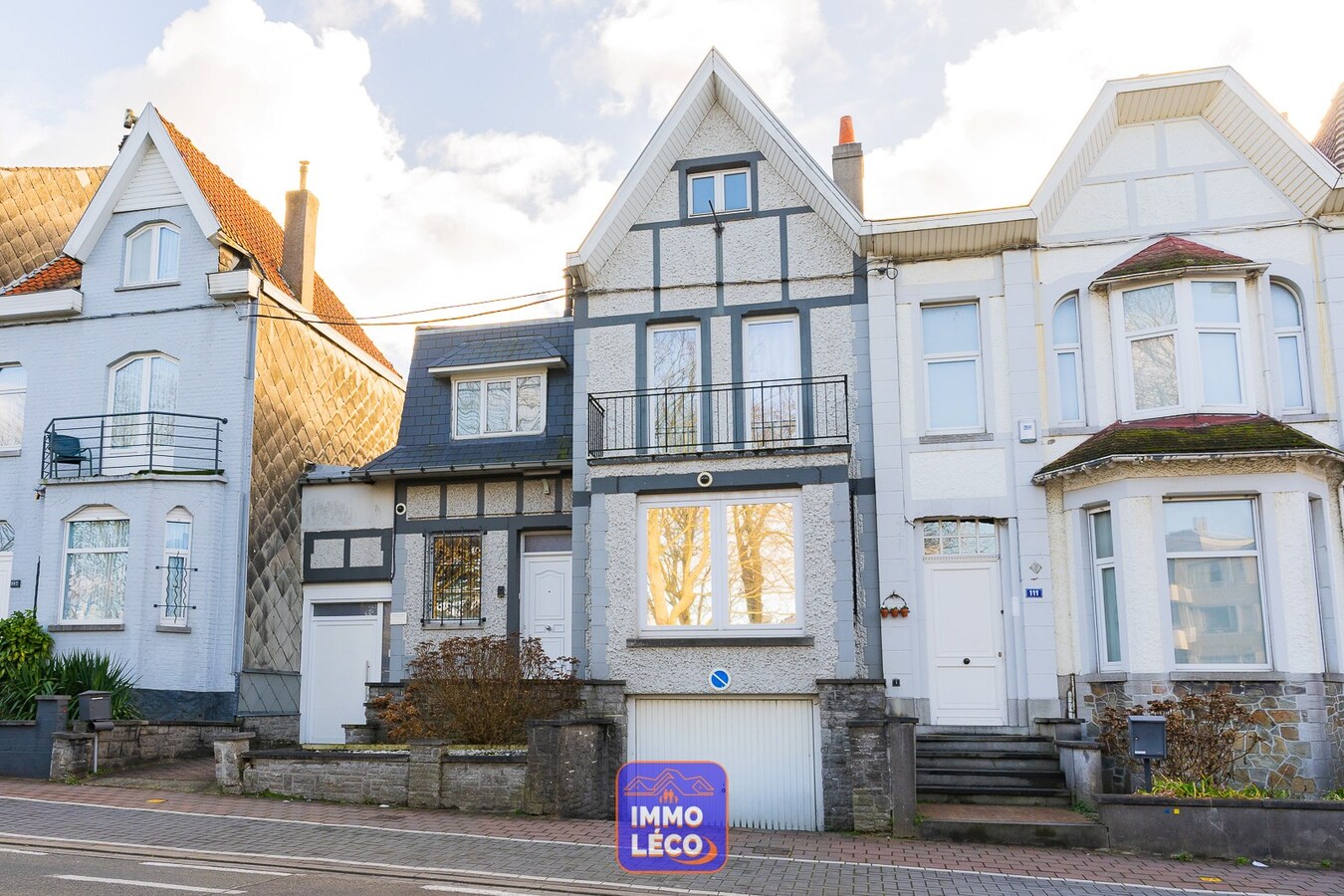 1 cellule située dans un centre paramédical, au Parc de Mouscron ! 