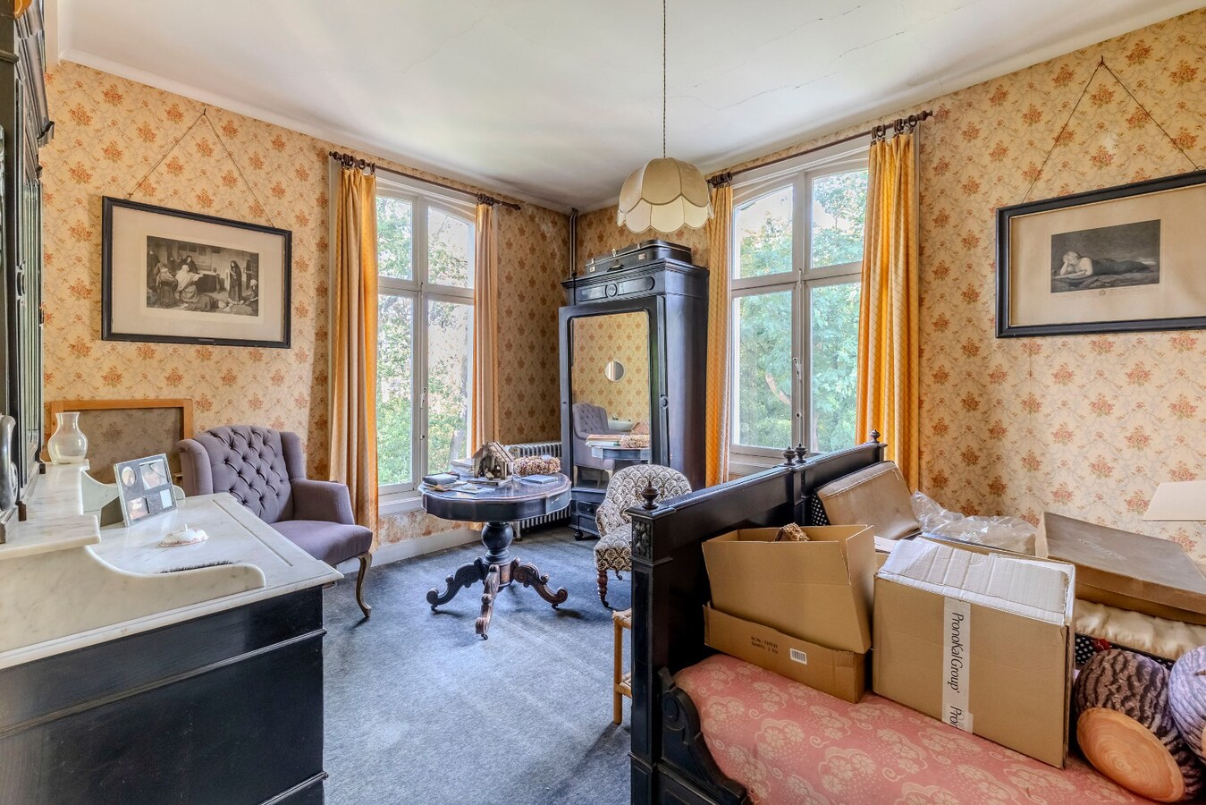 Charmant landhuis in een parkdomein van 7065m² 