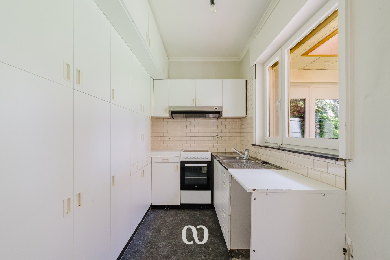 Ruime woning op meer dan 6.500 m² in Avelgem 