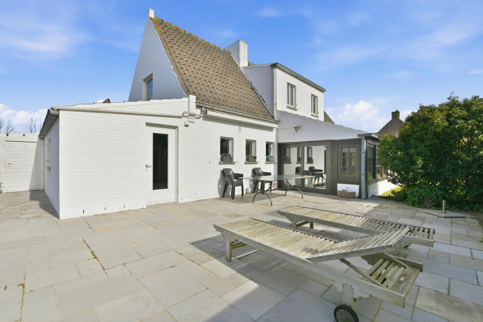 Ruime villa (201m²) op wandelafstand van het centrum en strand te Blankenberge! 