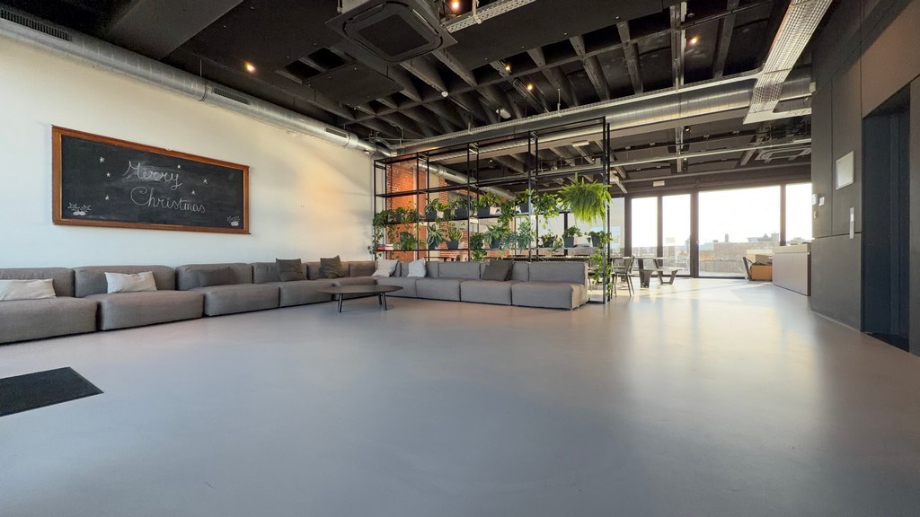 Instapklare kantoren te huur in Hardy Building te Antwerpen