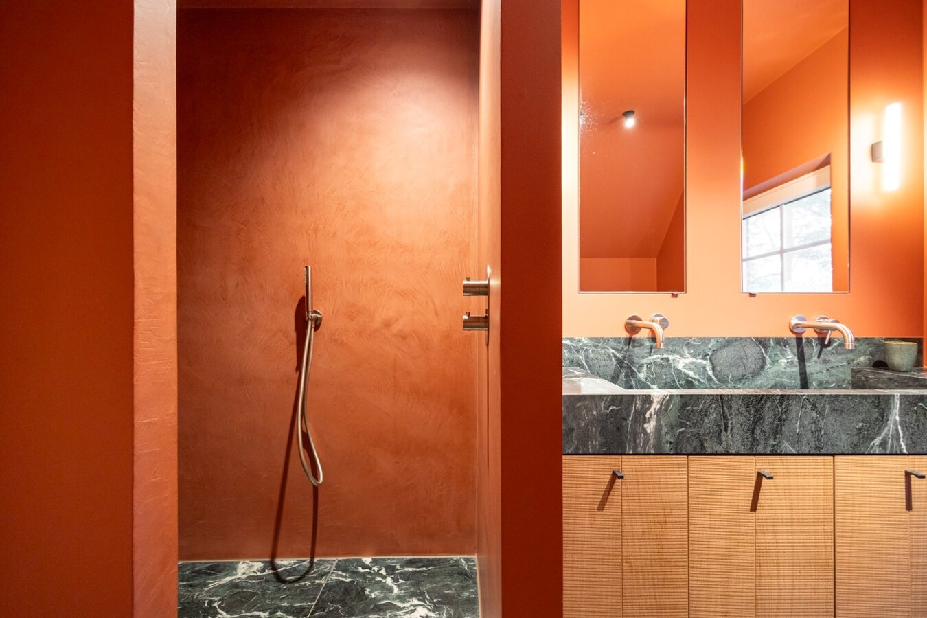 Prachtige villa met sublieme tuin op toplocatie in Schoten 