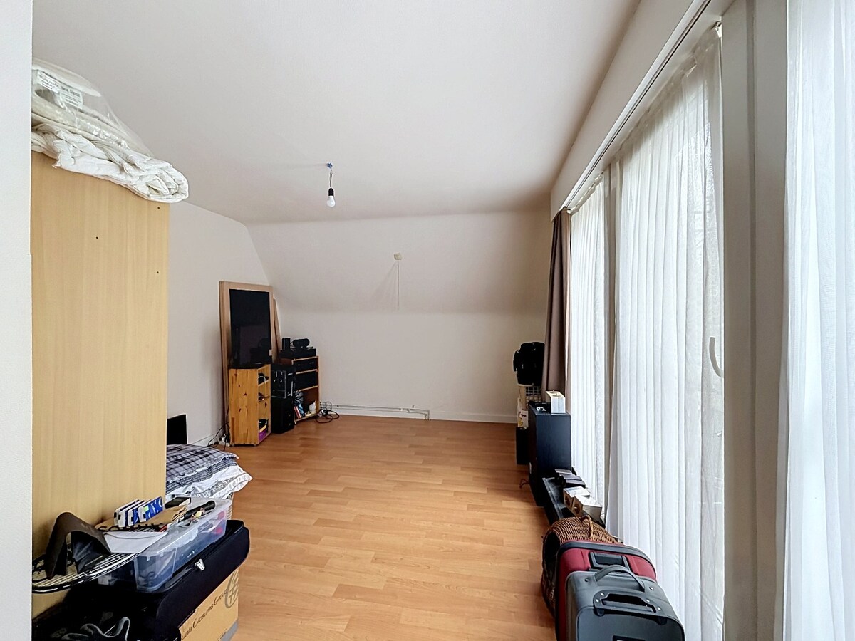Karaktervolle gerenoveerde woning te Zomergem 
