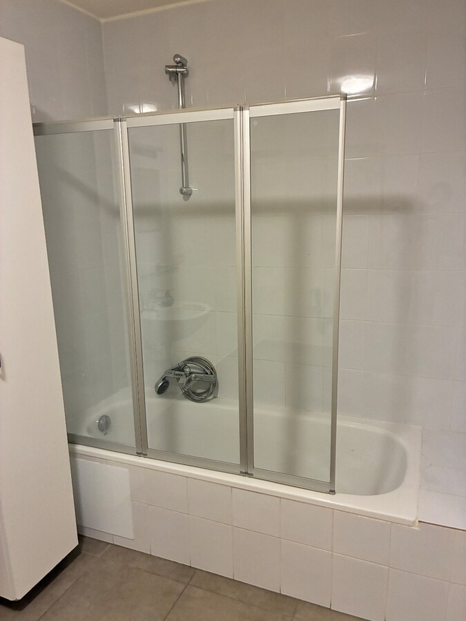 Gelijkvloers appartement mét ruim terras en garage 