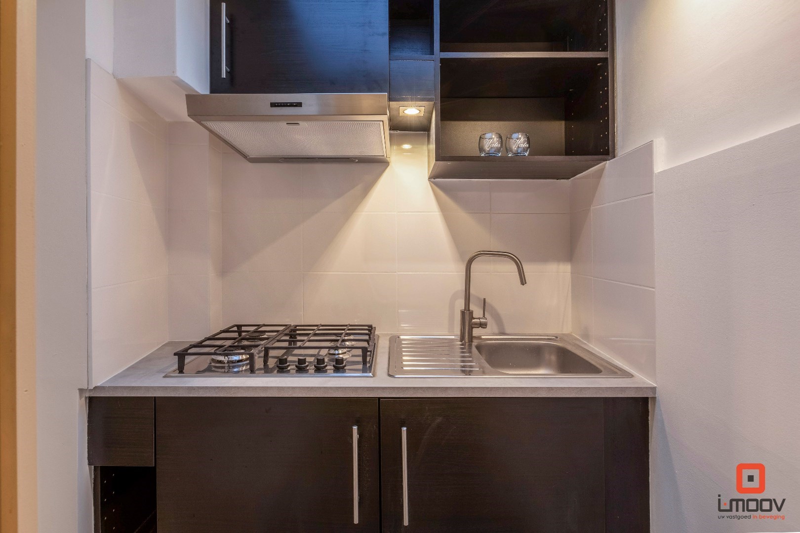 Gerenoveerd huis met 2 badkamers en 2 keukens 