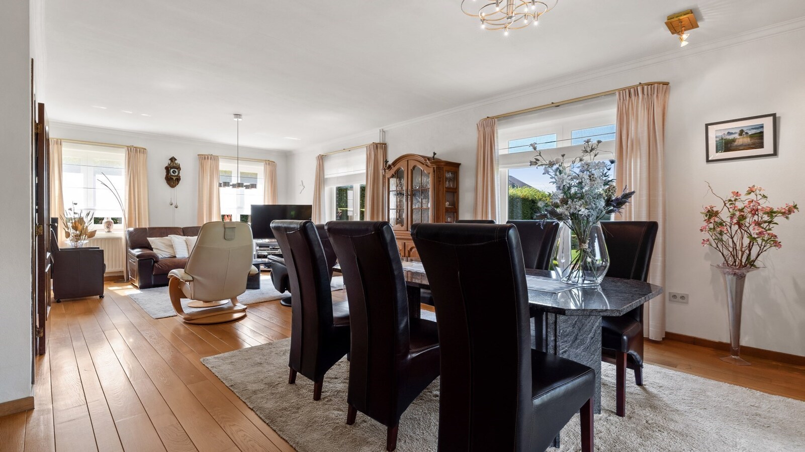 Instapklaar, energiezuinig landhuis op rustige locatie 