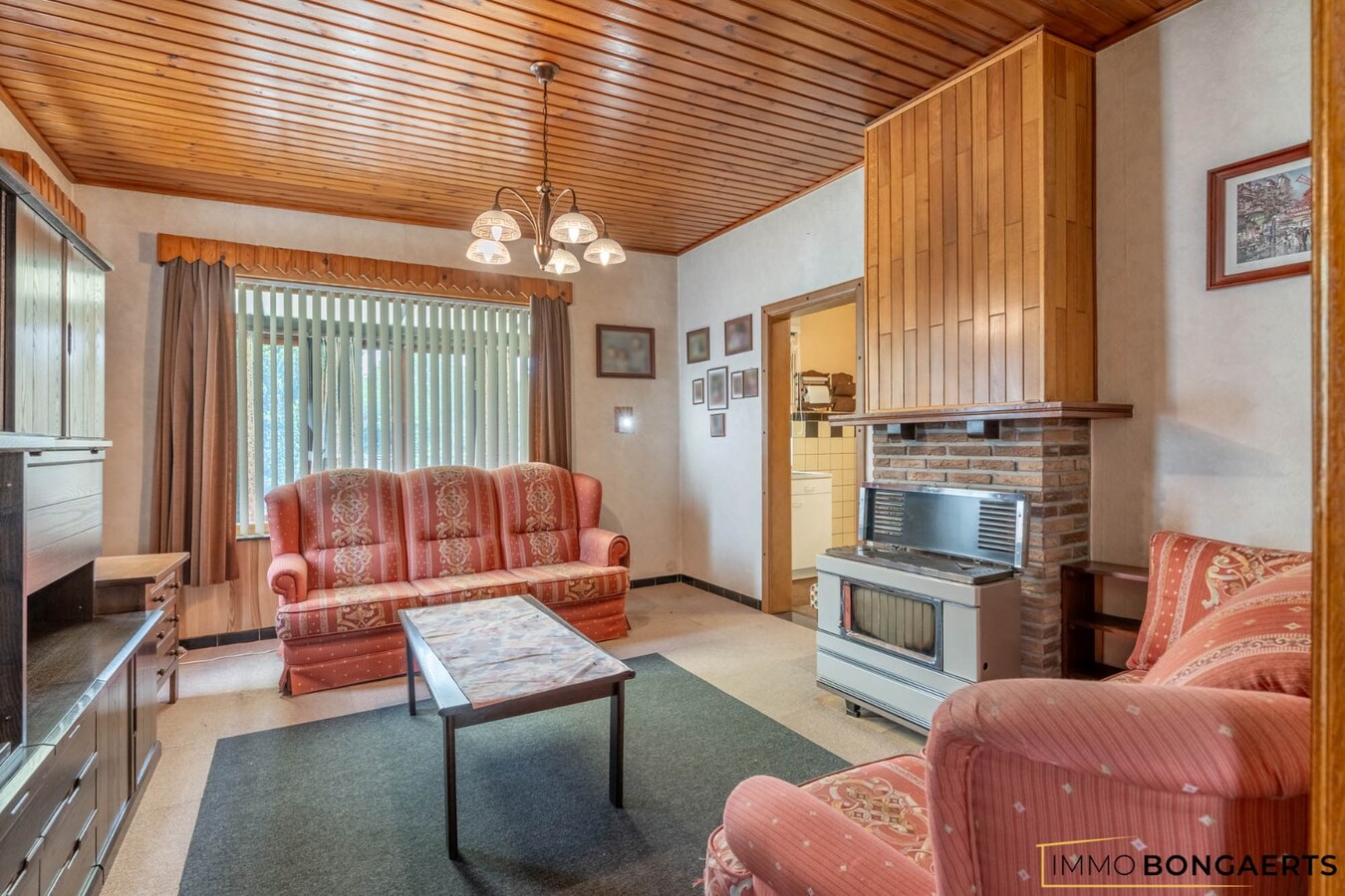 Rustig gelegen woning met tuin, garage en 3 slaapkamers. 