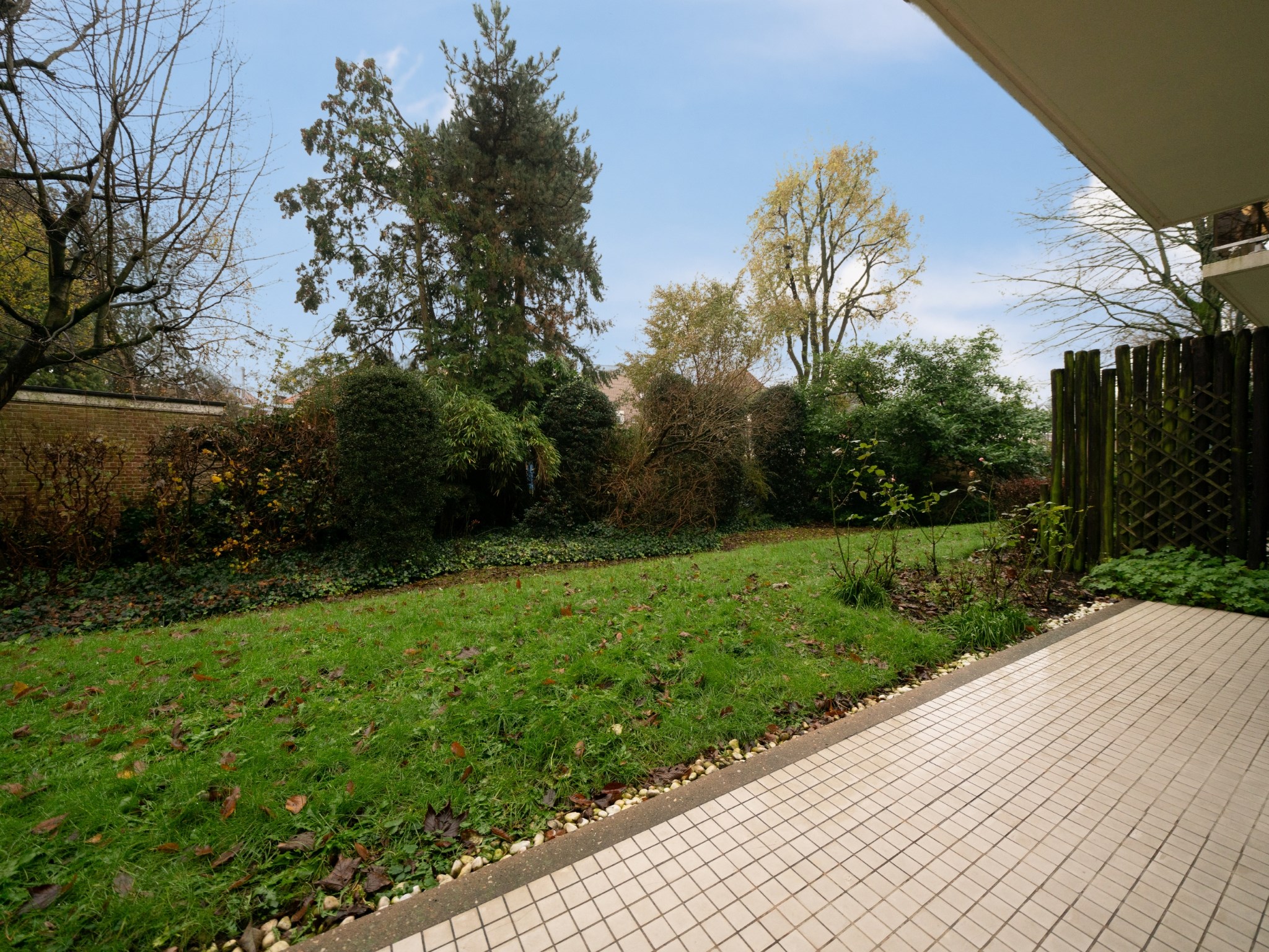 Gerenoveerd 2kamer-appartement in standingvol gebouw 