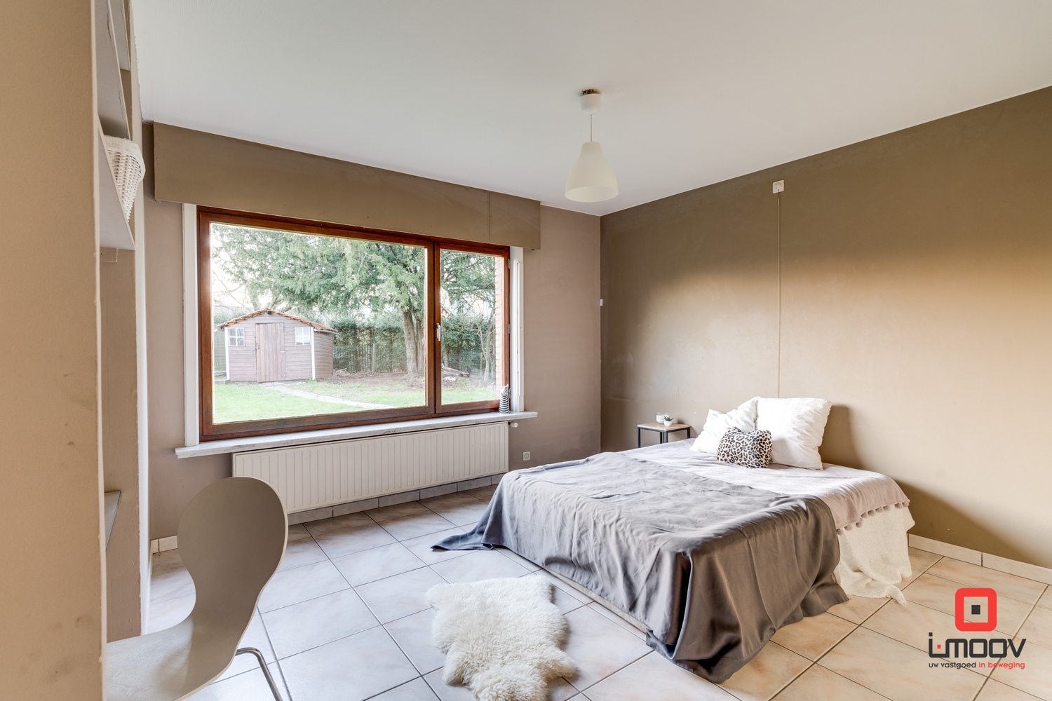 Degelijke woning met tal van mogelijkheden. 