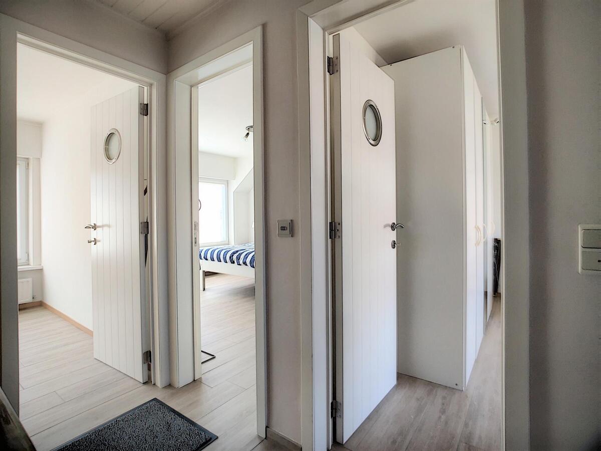 Volumineuze, gerenoveerde gezinswoning met tuin en garage - Zeebrugge 