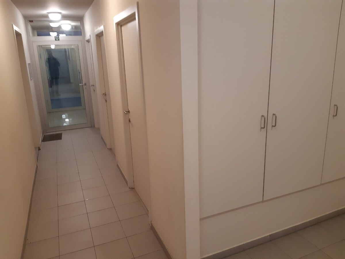 Ruim appartement met 2 terrassen. 