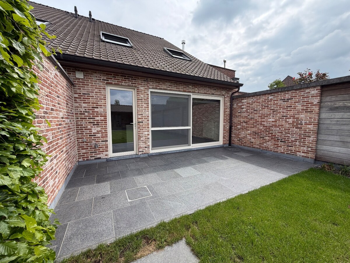 Praktische ingedeelde woning te Melsen. 
