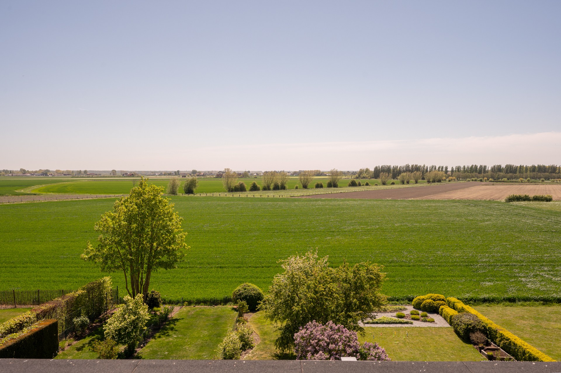 Uitzonderlijke bel-etagewoning met open zichten over de Knokse Polders 
