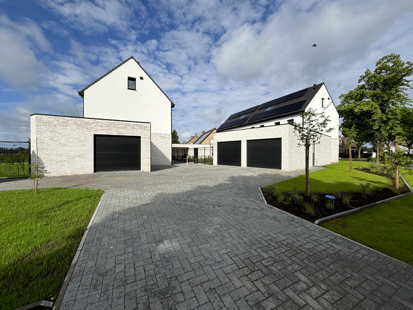 Project bestaande uit 4 energieneutrale woningen op TOP-ligging in Geel 