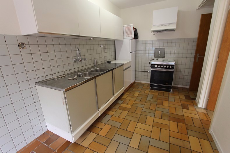 Appartement met 2 slaapkamers en garage in centrum van Roeselare 