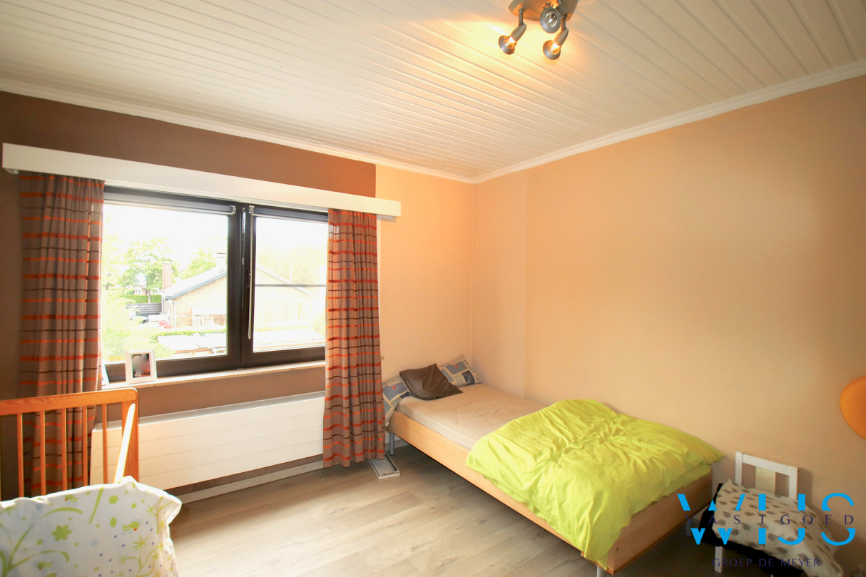 Woonhuis met 4 slaapkamers te EVERGEM ! 