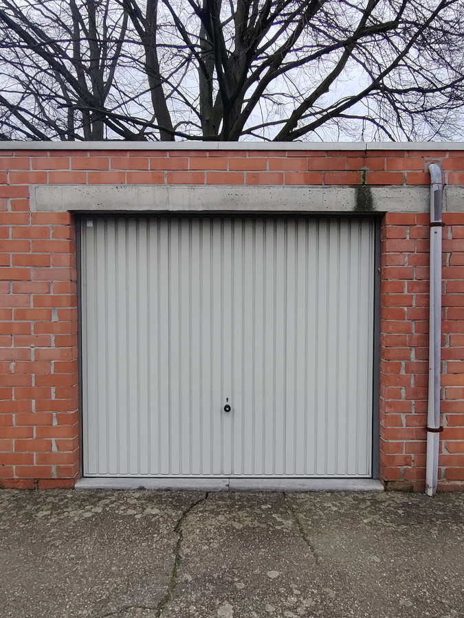 Verhuurd garage - Geel