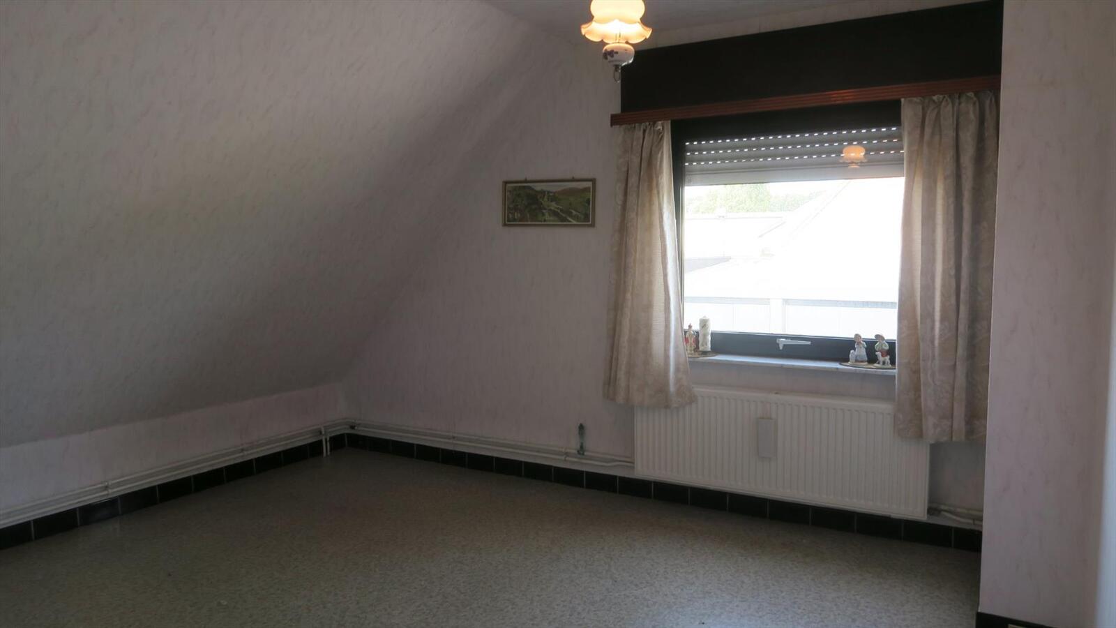 Verzorgde halfopen woning met zonnige tuin 
