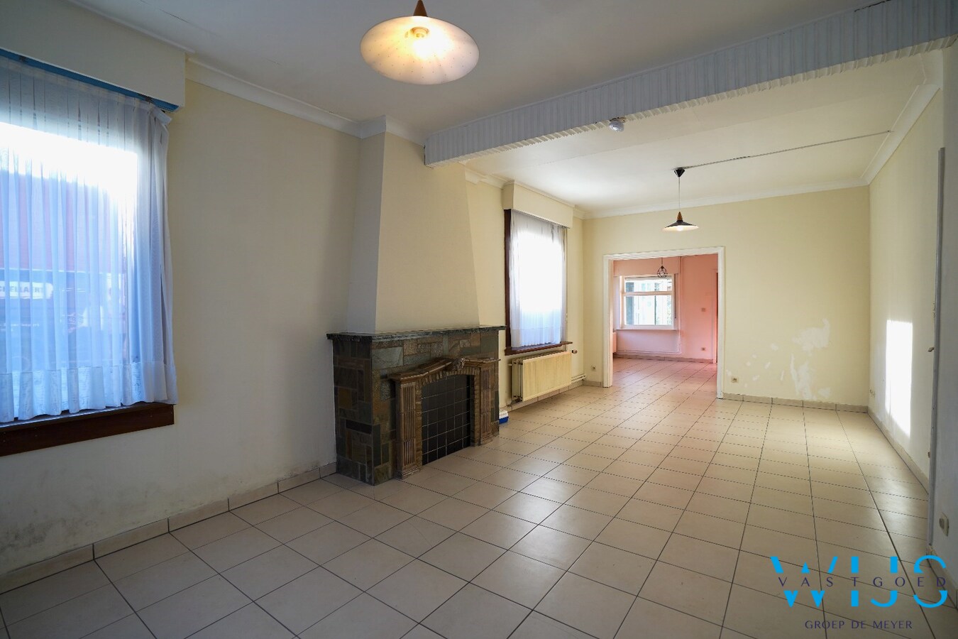 Interessant te renoveren woonhuis met 4.133 m² grond in het centrum van Wippelgem! 