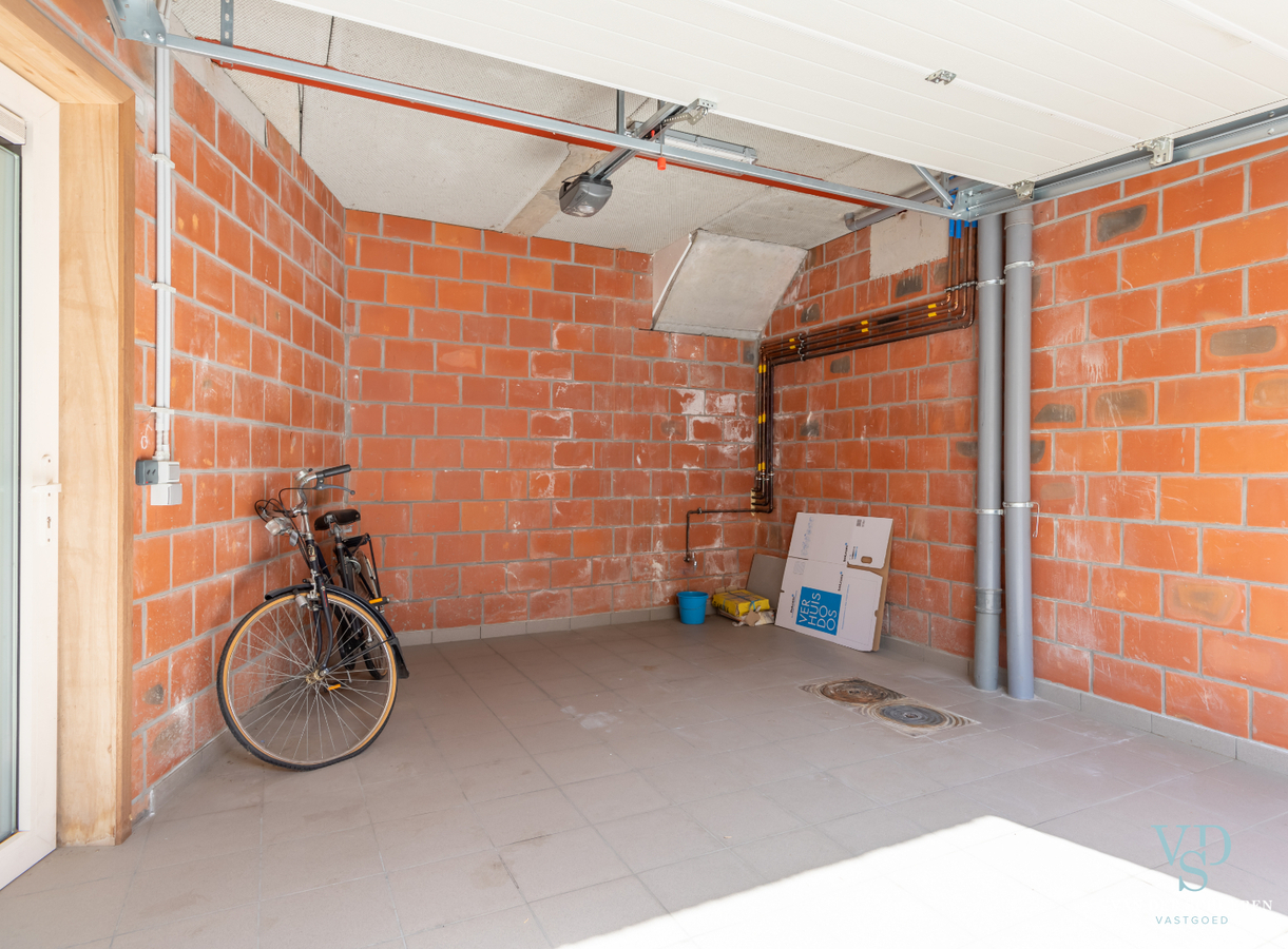 2 slaapkamer-appartement met terras én garage ! 