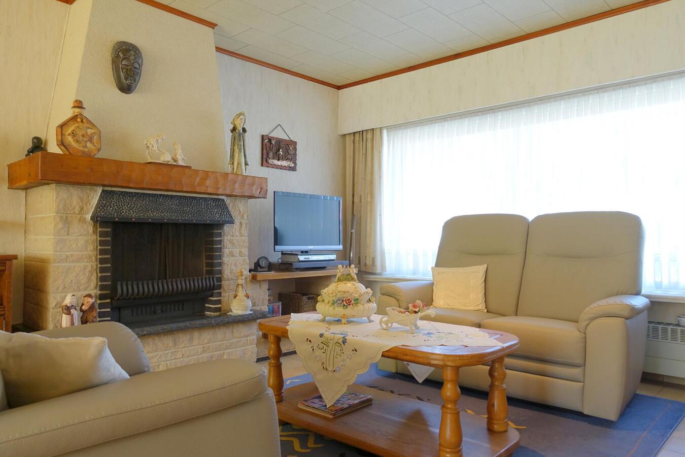 Ruime rijwoning met garage 