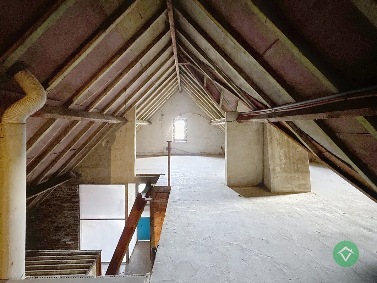 Alleenstaande woning met vergezichten te Zwevezele 