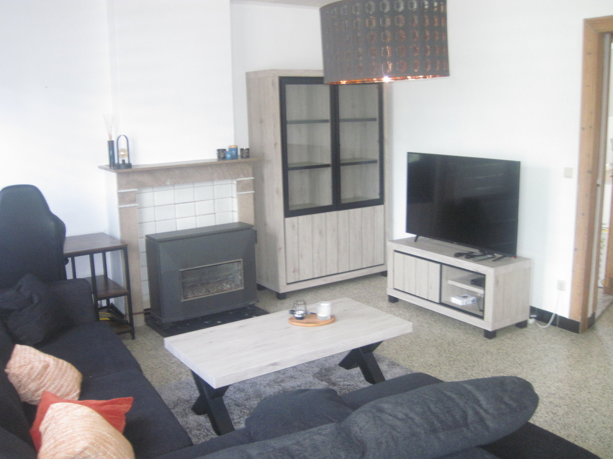 Praktische, goed onderhouden woning met tuin. 