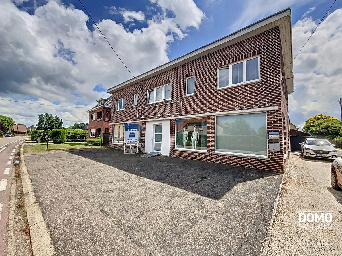 KANTOORRUIMTE VOOR VERSCHILLENDE DOELEINDEN IN HEUSDEN-ZOLDER 