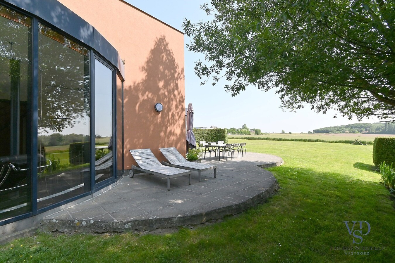 Uitzonderlijke eigendom in uitzonderlijke omgeving. 