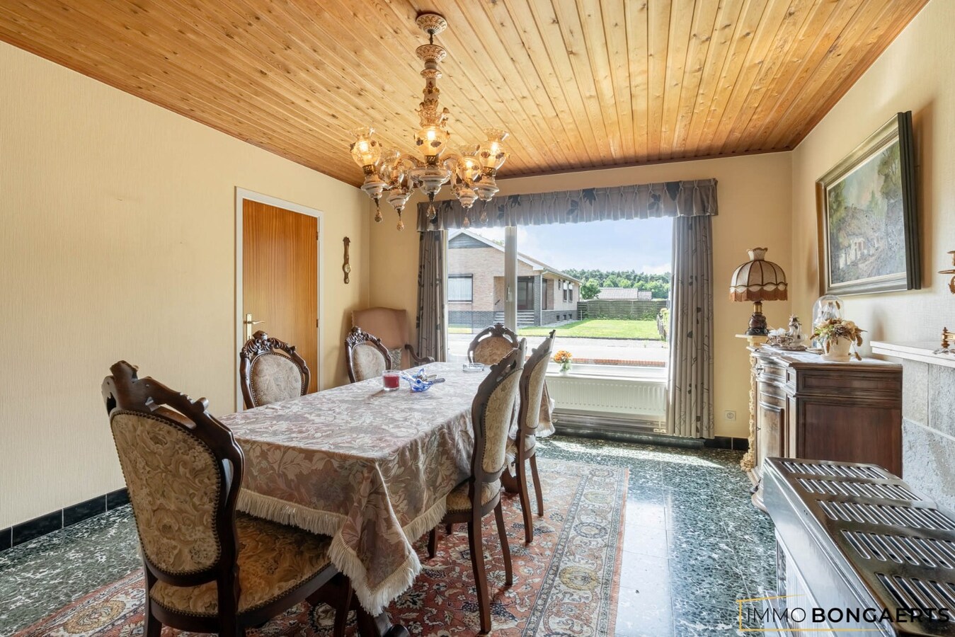 Gelijkvloerse woning op een ideale locatie in Opglabbeek 