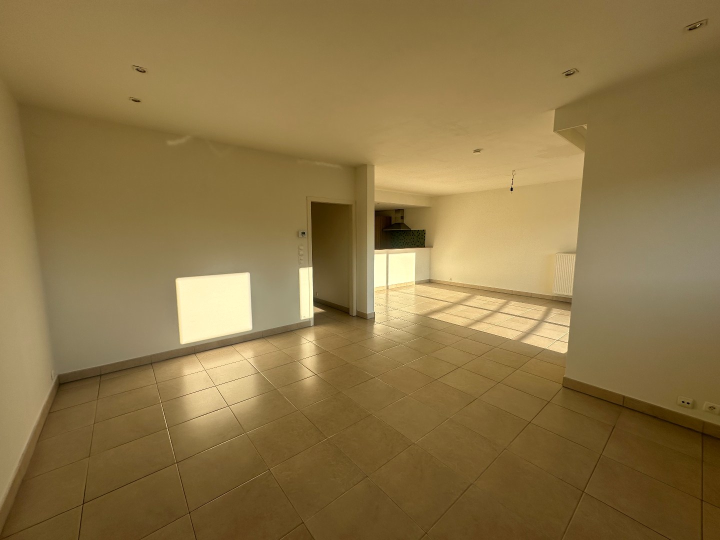 Ruim appartement met staanplaats nabij Sterre! 