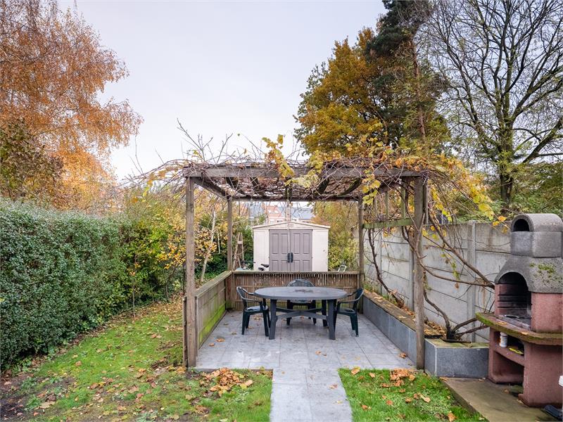 VERKOCHT!! Ruime en instapklare gezinswoning! 