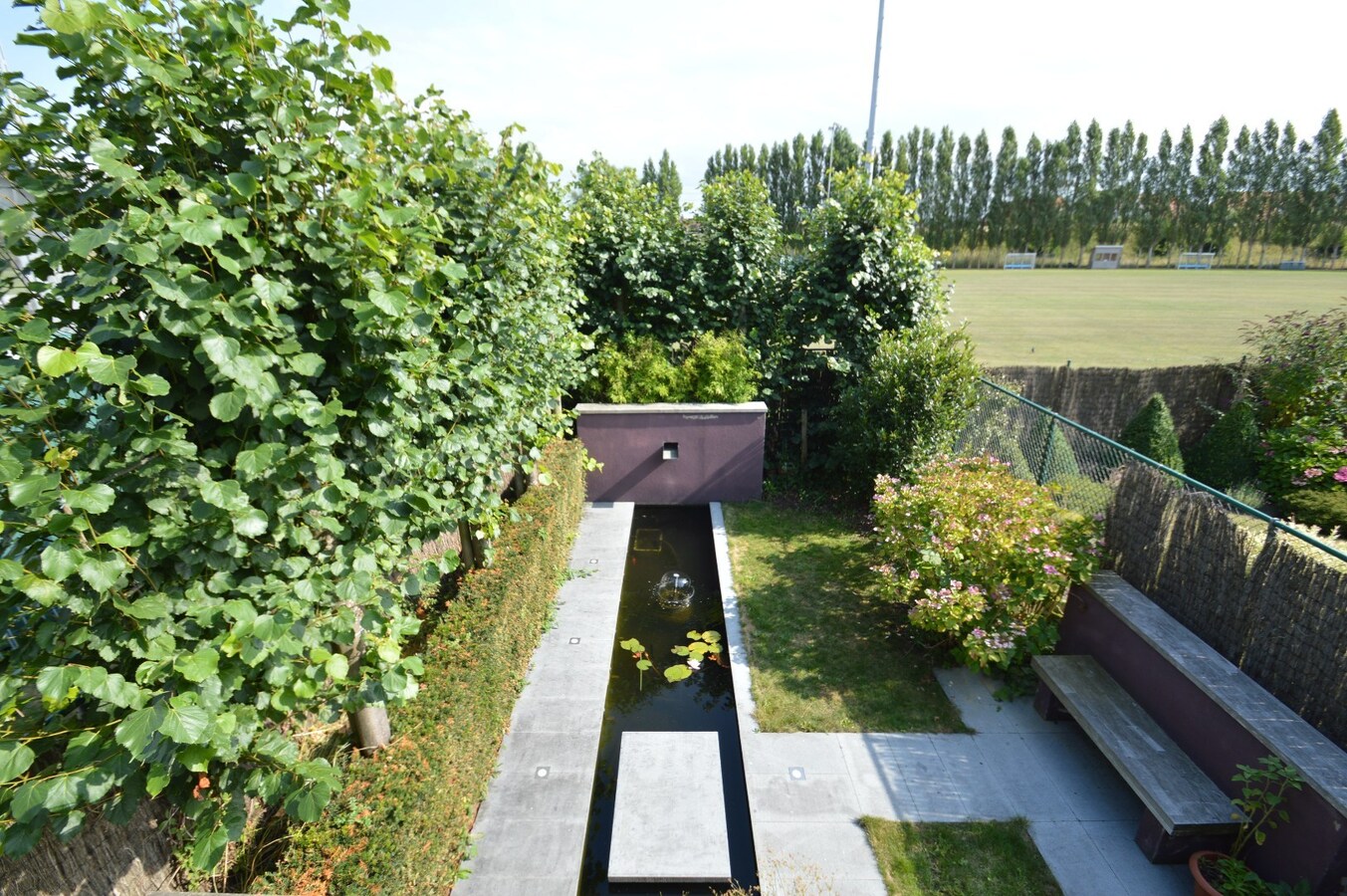 Prachtige woning met dubbele garage en tuin 