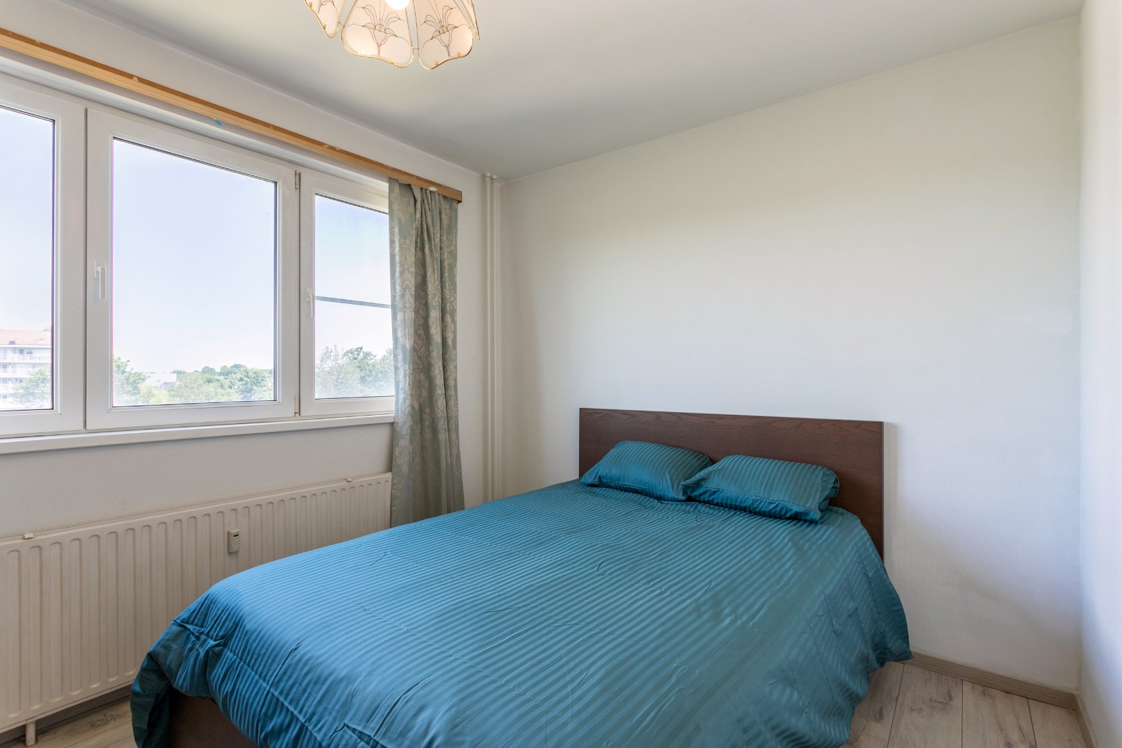 App (82m²) te koop in Breughelpark, met 2 slpks, ruim balkon en kelder 