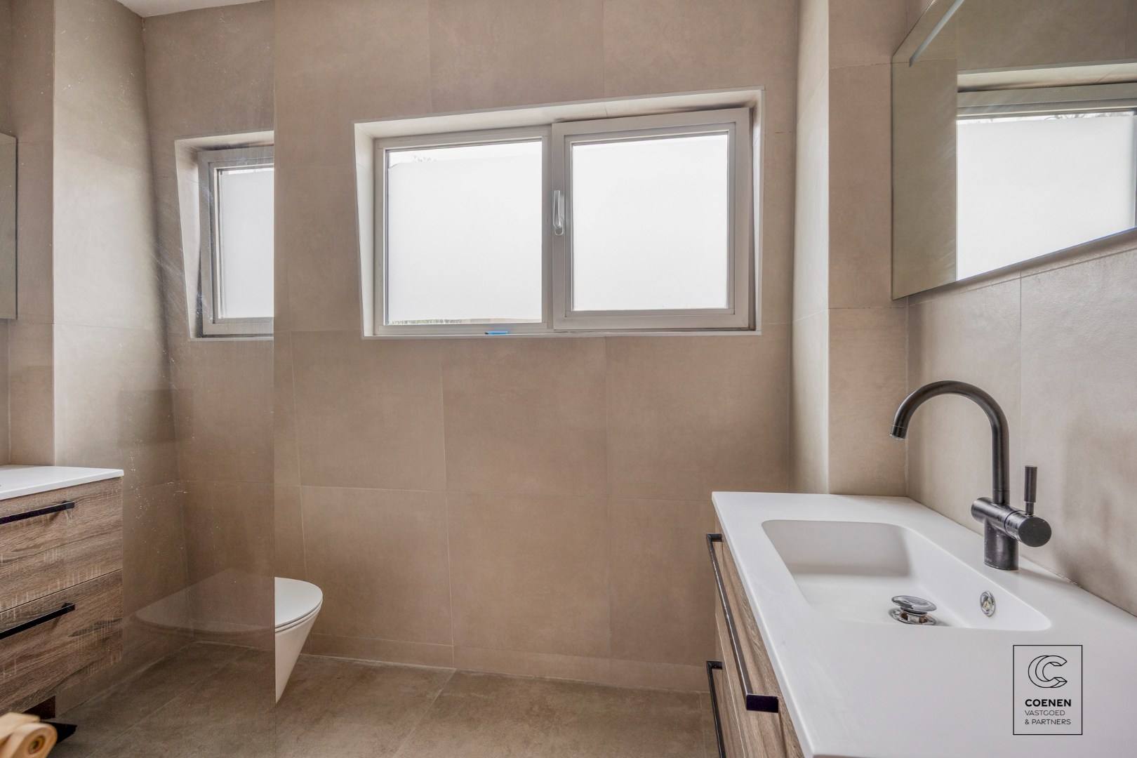 Gezinswoning met 3 slaapkamers op een zeer rustige ligging te Brecht! 