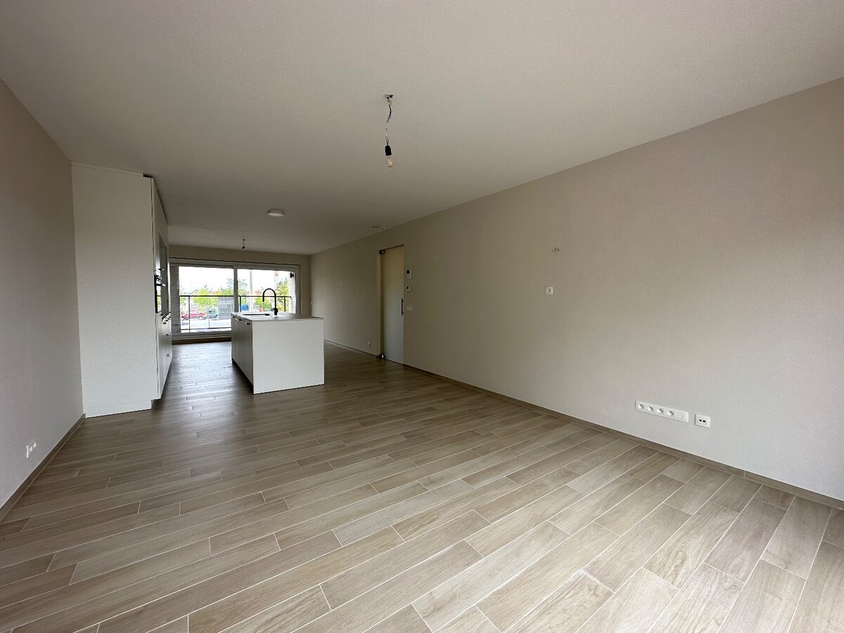 Nieuwbouwappartement met 2 slaapkamers en carport te Ramskappele Nieuwpoort 