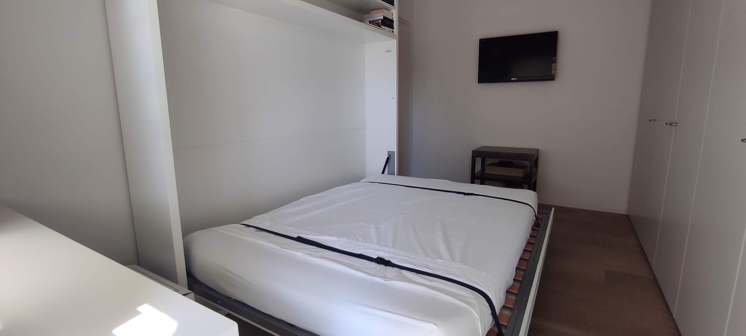 Appartement meublé - Luxueusement aménagé avec 2 chambres, à proximité de la plage et de la place Van Bunnen. 