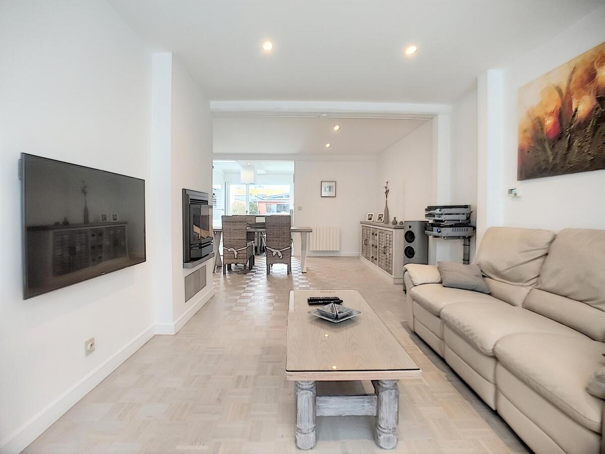 Aangename gezinswoning met tuin, garage &amp; achteruitgang - Heist 