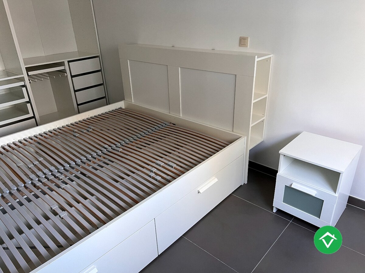 Appartement met 2 slaapkamers en ruim terras te Oostende 