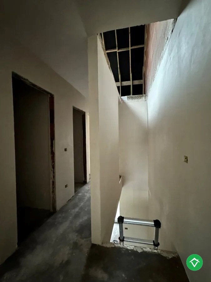 Nieuwbouwwoning met 3 slaapkamers te Sint-Eloois-Winkel 