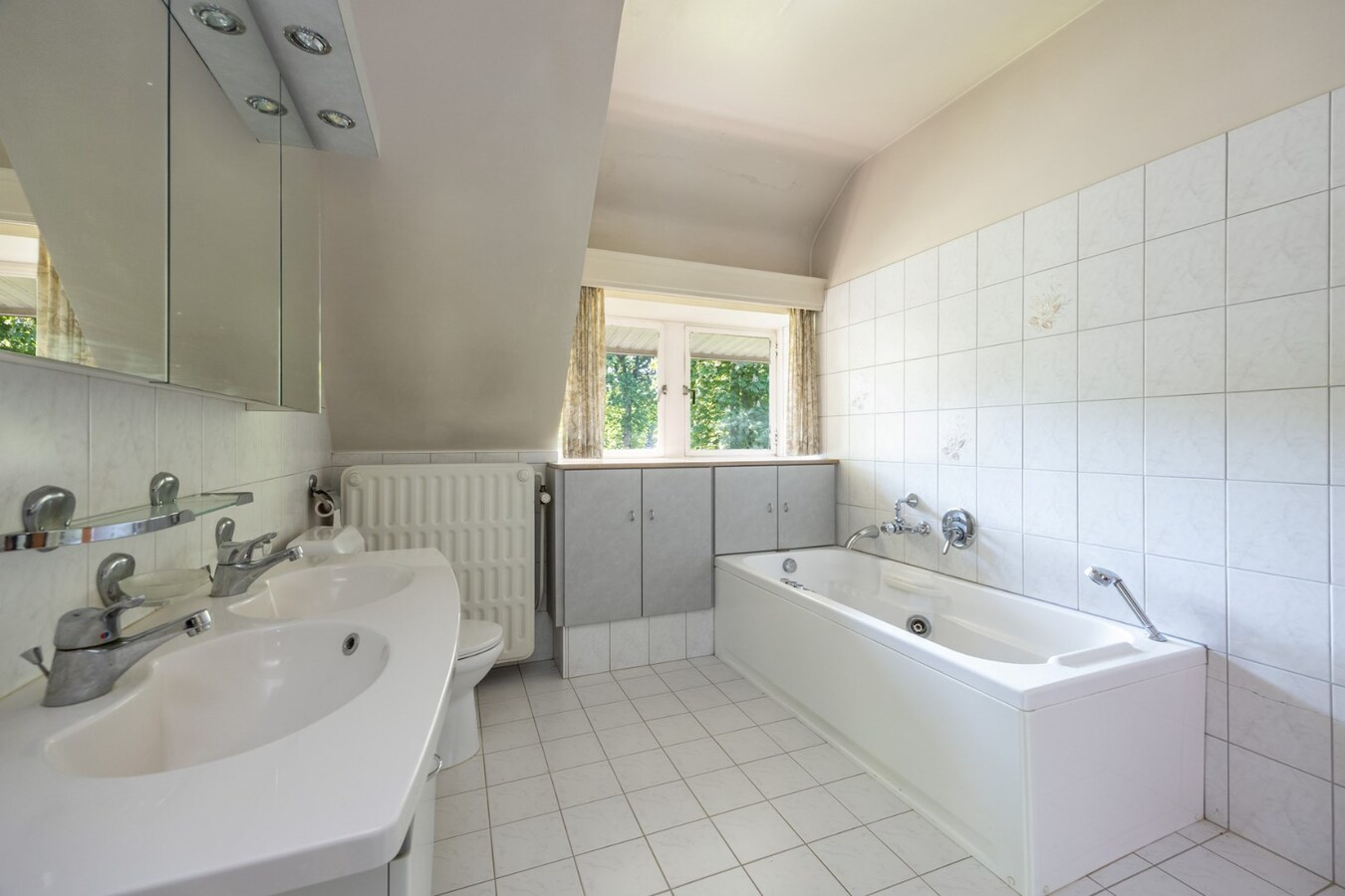 Villa "Lentestemmen" op een perceel van 4.491 m² te Schilde 
