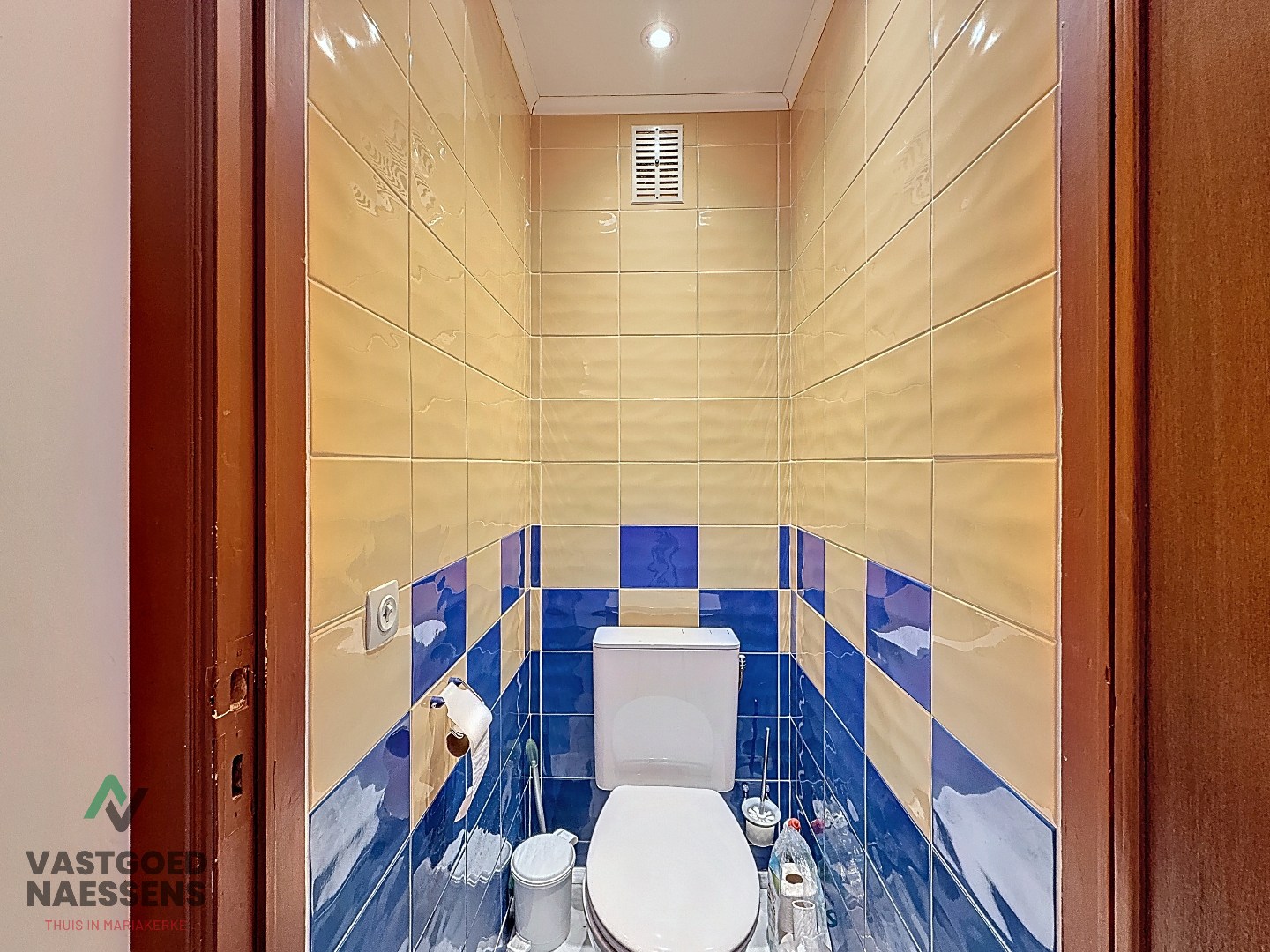 Prêt à emménager, appartement d'une chambre près de la digue. 