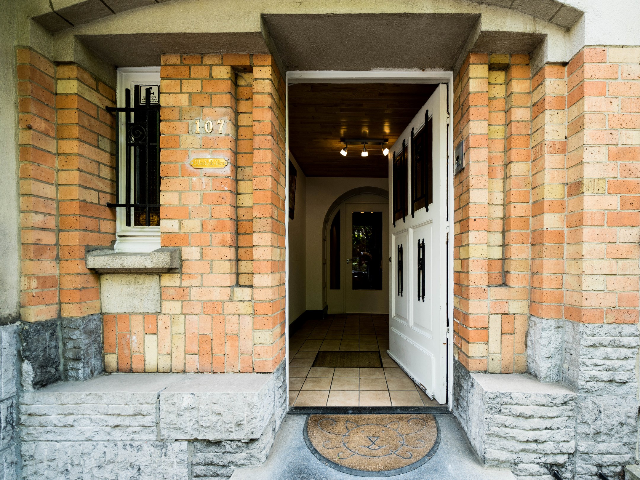 Prachtige herenwoning met 4 kamers, tuin en garage 