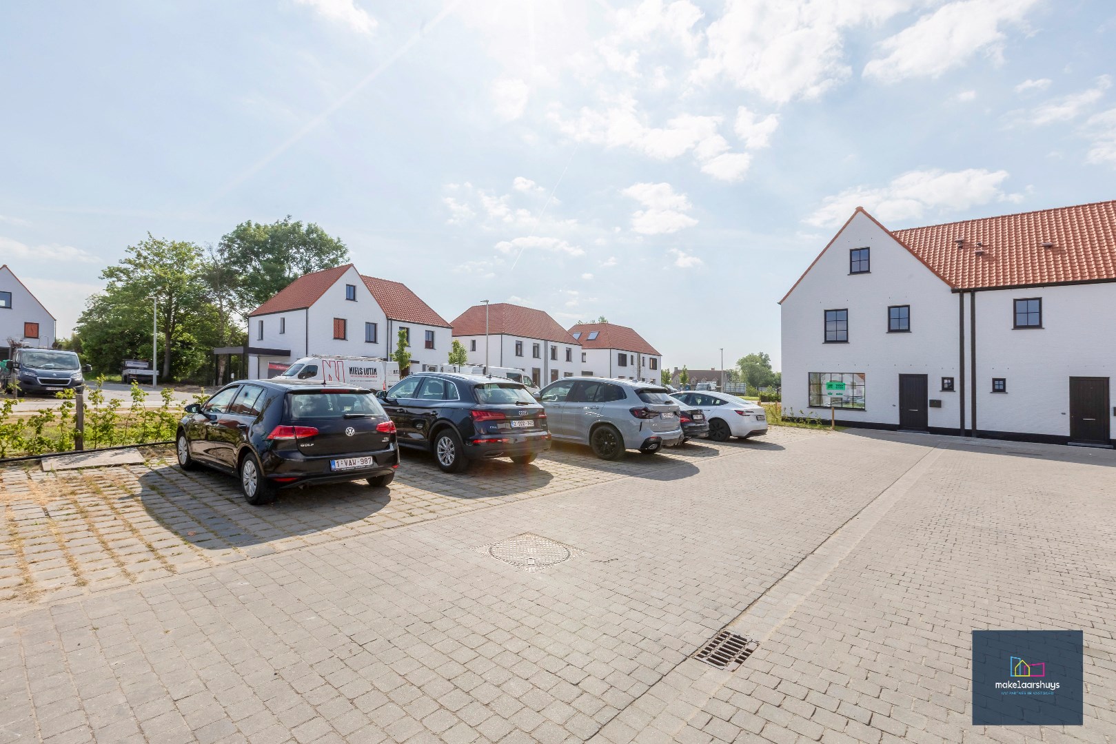 Kwalitatieve Lalys nieuwbouwwoning met tuin en parkeerplaats 
